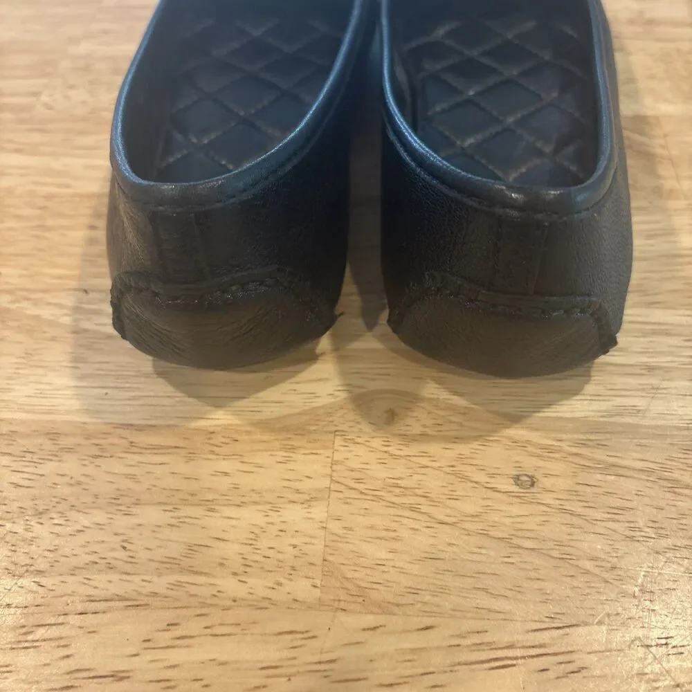 Michael Kors Ballet Flats Driving Shoes MK Silver Tone Logo Charm Black Size 6M